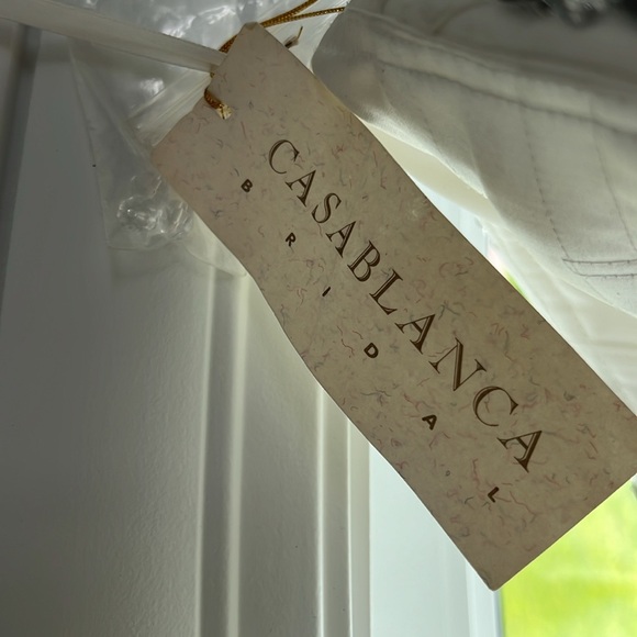 Casablanca off-white satin wedding gown - Picture 10 of 16